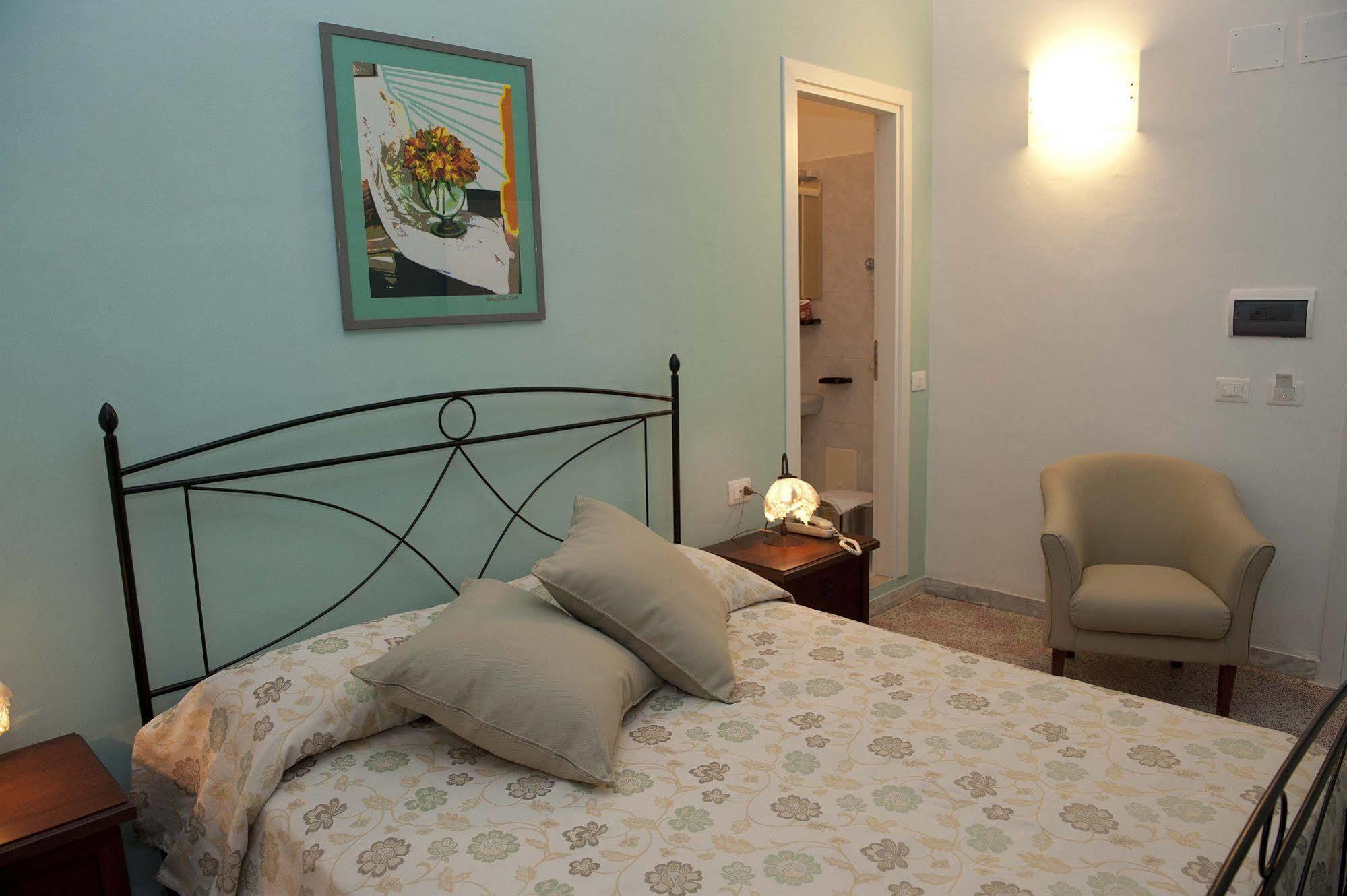 Hotel Venere Ascea Esterno foto